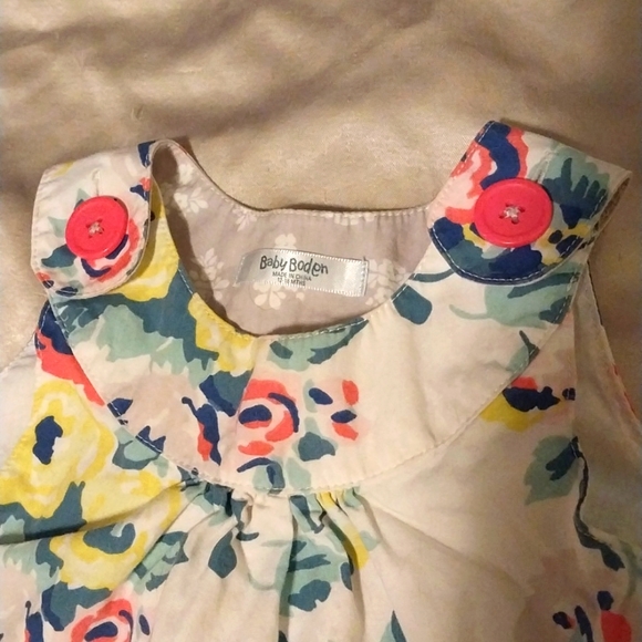 Cute Springtime Day Dress - Picture 3 of 7
